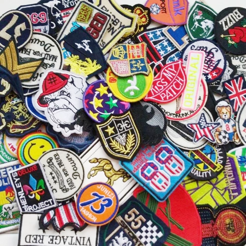 Склейки для вышивки маленьких значков называются Qingcang Diy Down Down Buper Shiel