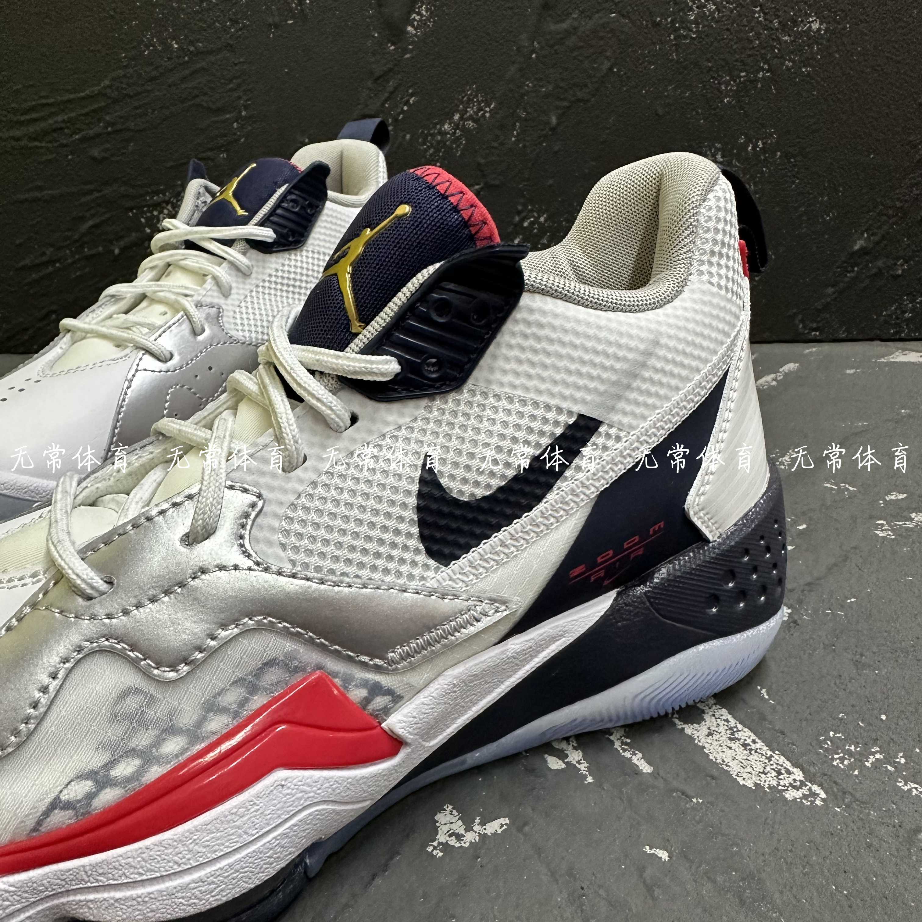 NIKE耐克JORDAN ZOOM'92(GS)大童气垫休闲运动篮球鞋CN9138-101-图0