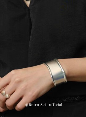 EnSage中性简约锤击纹理纯银手镯