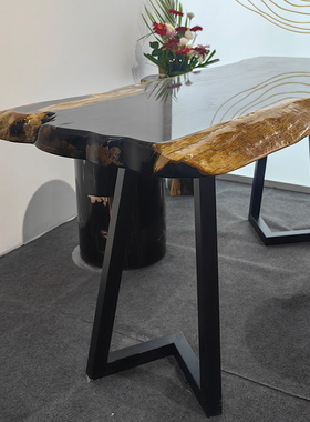 木化石长条装饰大桌子硅化木条案