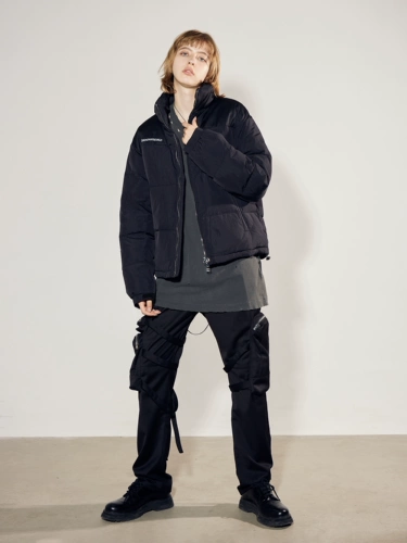 Неизвестный мир FW21 White Duck Down Down Slogan Print