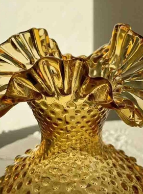 中古芬顿金黄色水晶钉珠褶皱花边手工琉璃花瓶水养玻璃花器摆件