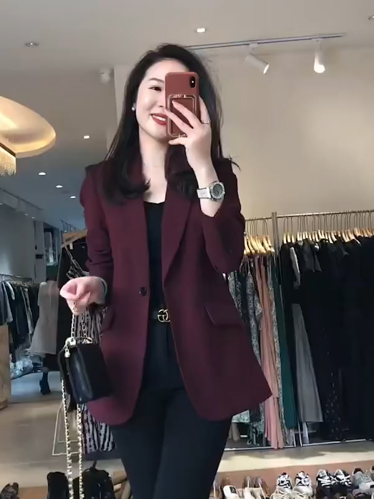 酒红色西装外套女春秋2023新款高级感小个子职业西服休闲大码上衣