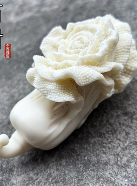 百财聚来白菜发财手把件