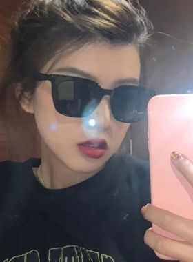 黑色墨镜女高级感ins装饰潮流复古眼镜韩版潮街拍方框太阳镜炫酷