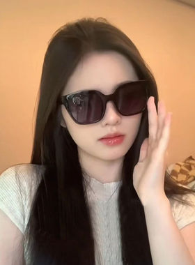 嫩粉色墨镜女高级感ins网红太阳镜2025眼镜潮大框圆脸黑框遮阳