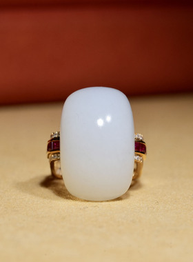 18k金金镶嵌新疆和田玉羊脂白玉方形面包面大气女款新中式戒指