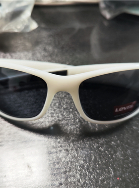李维斯太阳镜偏光镜蛤蟆镜墨镜