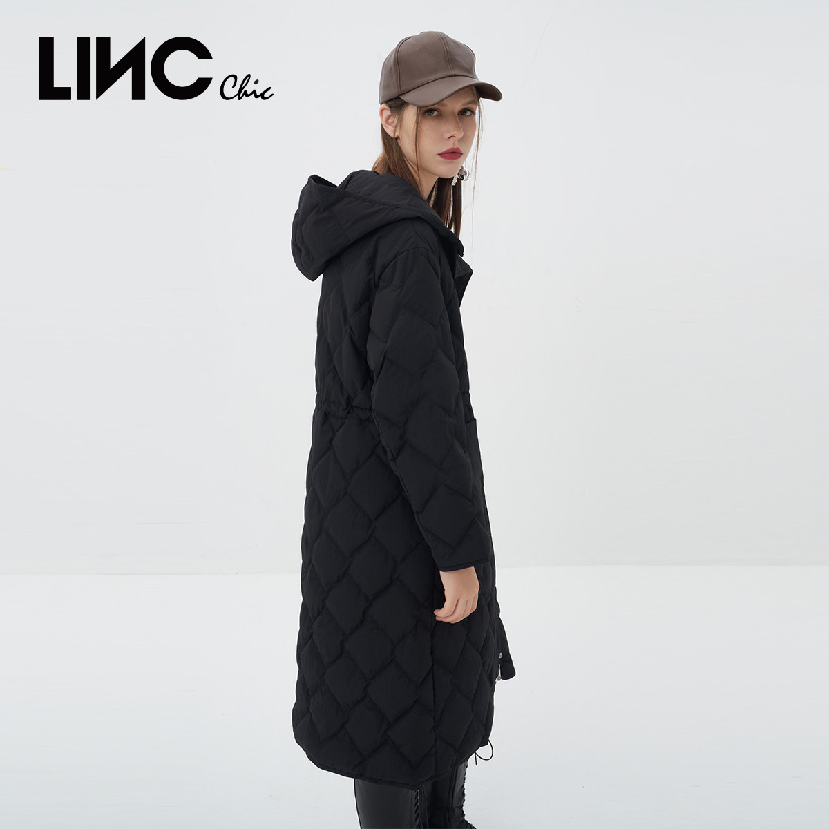 LINCCHIC金羽杰羽绒服风衣感连帽简约长款羽绒服女反季Y22808207