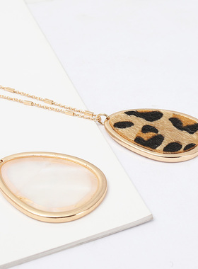 欧美风豹纹鲍鱼贝吊坠质感毛衣链