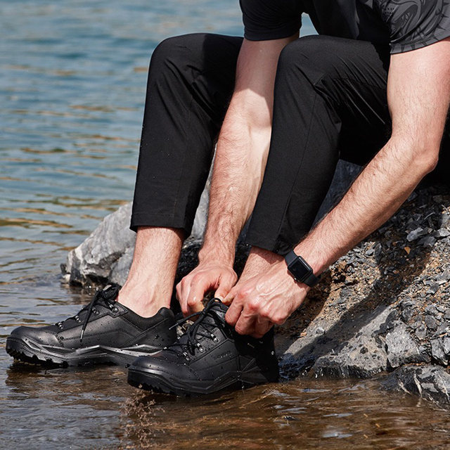 Lowa waterproof ເກີບຍ່າງປ່າສີດໍາ breathable breathable