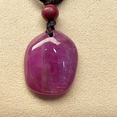 天然紫红宝石水滴吊坠原石毛衣链锁骨项链女生礼物新年礼物33.6ct