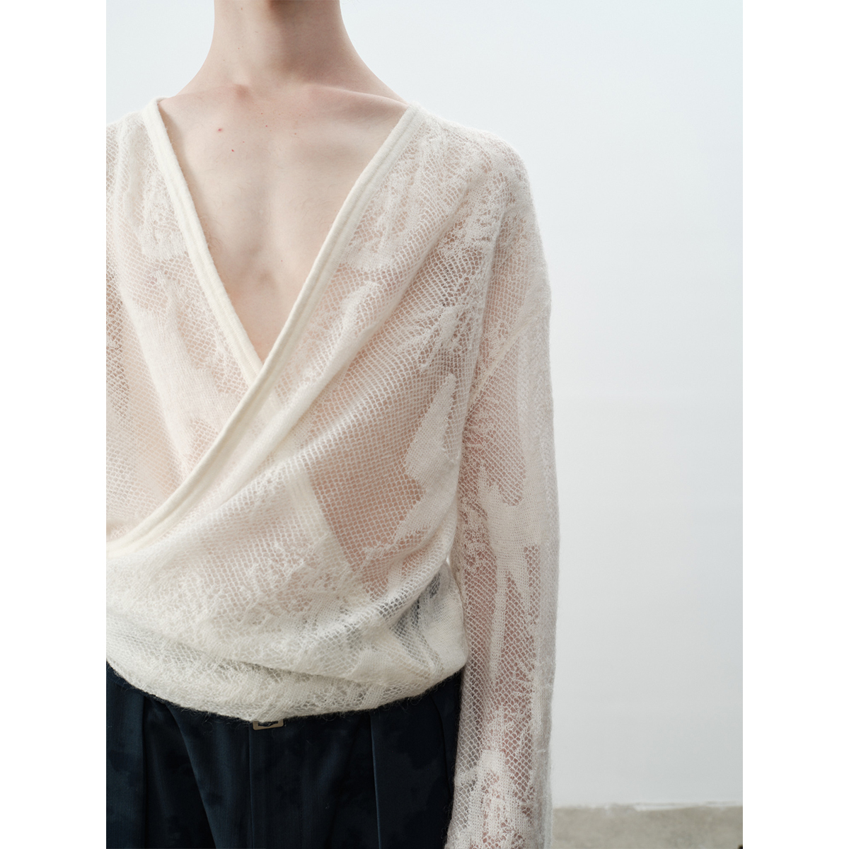 GRAINMUSTARD 婴儿羊驼镂空提花针织开衫复古绑带网纱裹袍外套 - 图3