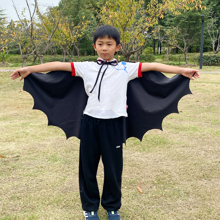 万圣节儿童cos蝙蝠形黑色披风 天鹅丝绒角色扮演化装舞会服装斗篷