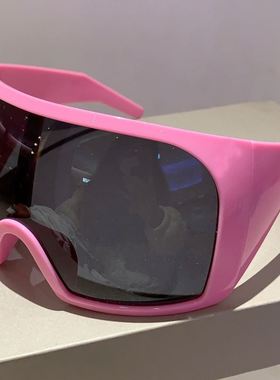 欧美太阳镜Y2K大框防晒墨镜连体潮酷户外运动骑车防风防蚊虫眼镜