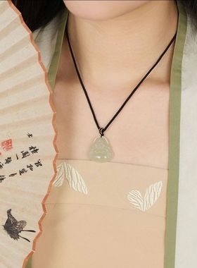 天然佛公弥勒佛玉石吊坠女佛玉佩