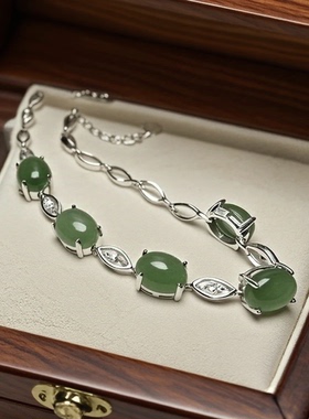 和田玉手链女款玉石碧玉菠菜绿玉手串S925银镶玉翡翠色玉手链