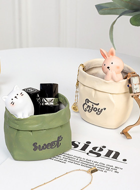 办公文化学习用品文具复古小摆件大学圆形笔筒装饰小摆设收纳新