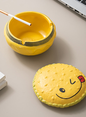 陶瓷烟灰缸摆件创意卡通可爱家用烟缸桌面装饰送男友礼物新款礼品