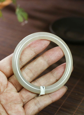 古晨新疆和田玉藕粉烟紫圆条手镯