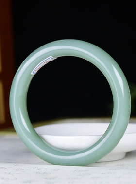 （古晨珠宝）俄罗斯和田玉粉青碧玉圆条手镯女款玉镯51g54mm