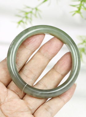 古晨和田玉翠青烟紫手镯