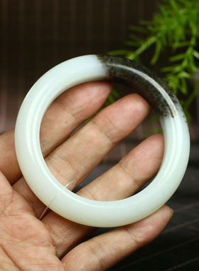 (不议价)新疆和田玉白玉籽料手镯润玉缘女款玉镯腕间优雅80g57mm