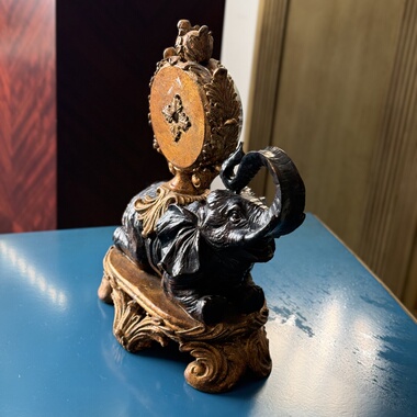 美式复古大象时钟客厅摆件欧式轻奢高级感装饰品创意个性桌面时钟