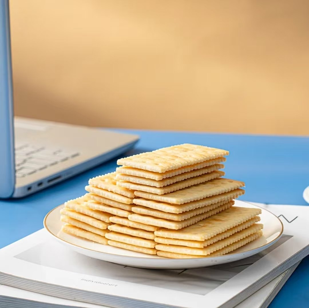 防伪马“麦德龙超市免费代购宜客奶盐苏打饼干1170g麦香浓郁零食