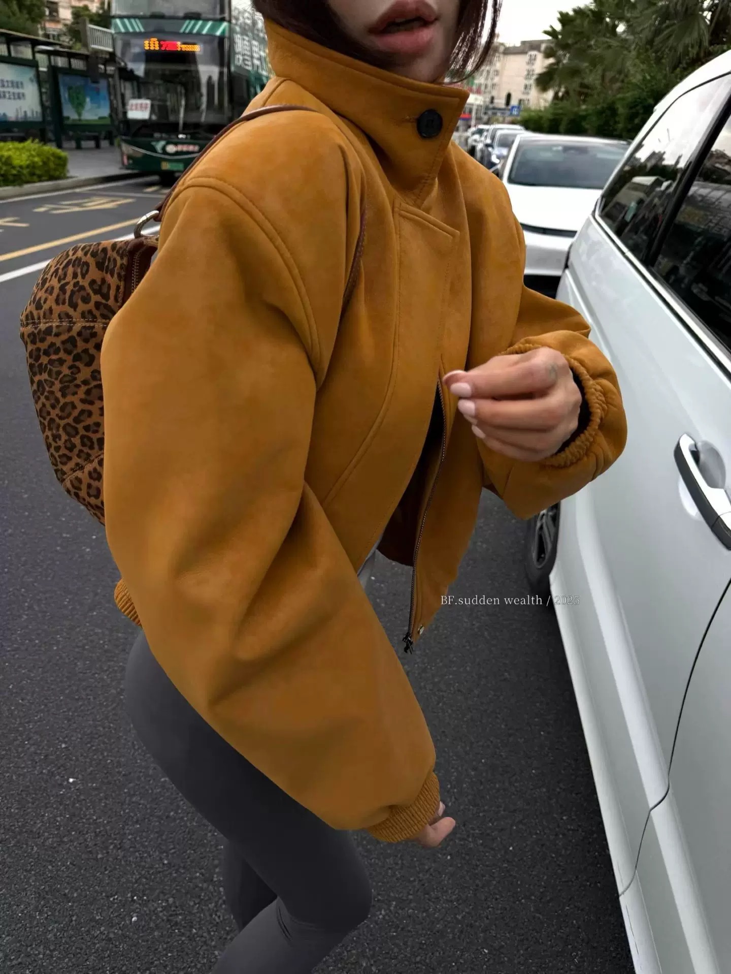 2025秋冬新款BF正品韩版复古麂皮绒宽松休闲百搭夹克夹棉短外套女 - 图0