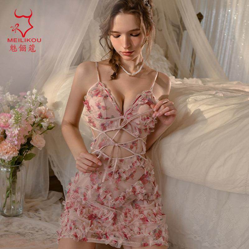 性感内衣女新款纯欲风短裙浮雕花镂空蕾丝网纱吊带睡裙2247,淘宝优惠券,粉丝福利购,淘宝优惠卷