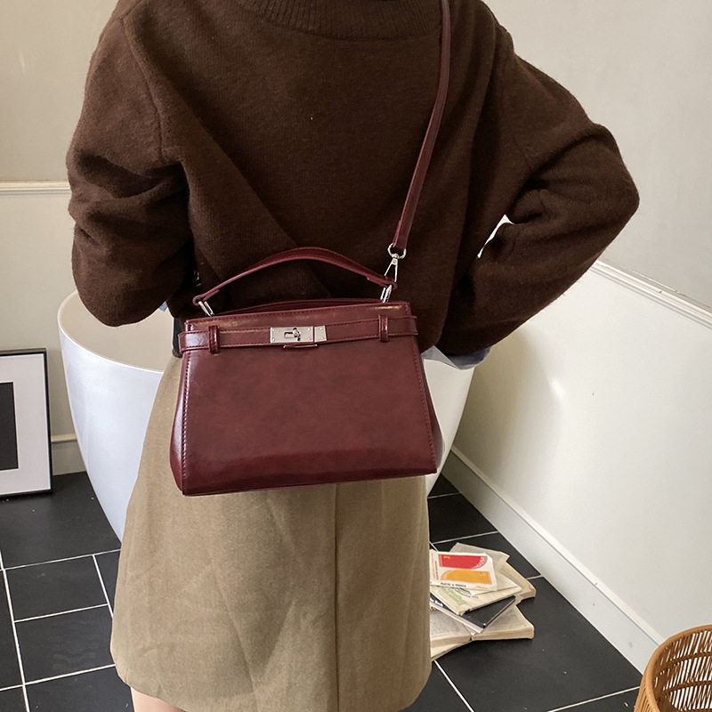 跨境复古手提凯莉包包女2026春新款潮流时尚小方包通勤单肩斜挎包,淘宝优惠券,粉丝福利购,淘宝优惠卷