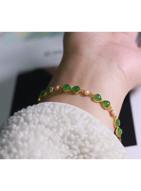 天然俄料碧玉满色阳绿心形手链s925银镶嵌碧玉心形手链