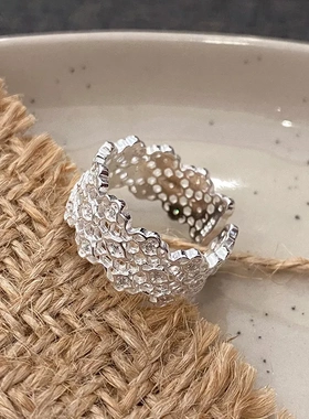 S925纯银不规则镂空镶钻戒指女轻奢气质通勤小众百搭ins蕾丝指环