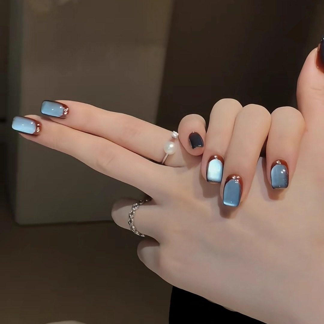 秋季新款高级感雾蓝猫眼手工美甲穿戴甲短款轻奢简约显白美甲贴片,淘宝优惠券,粉丝福利购,淘宝优惠卷