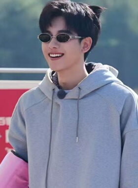 胡先洵同款老钱风银框灰片墨镜男