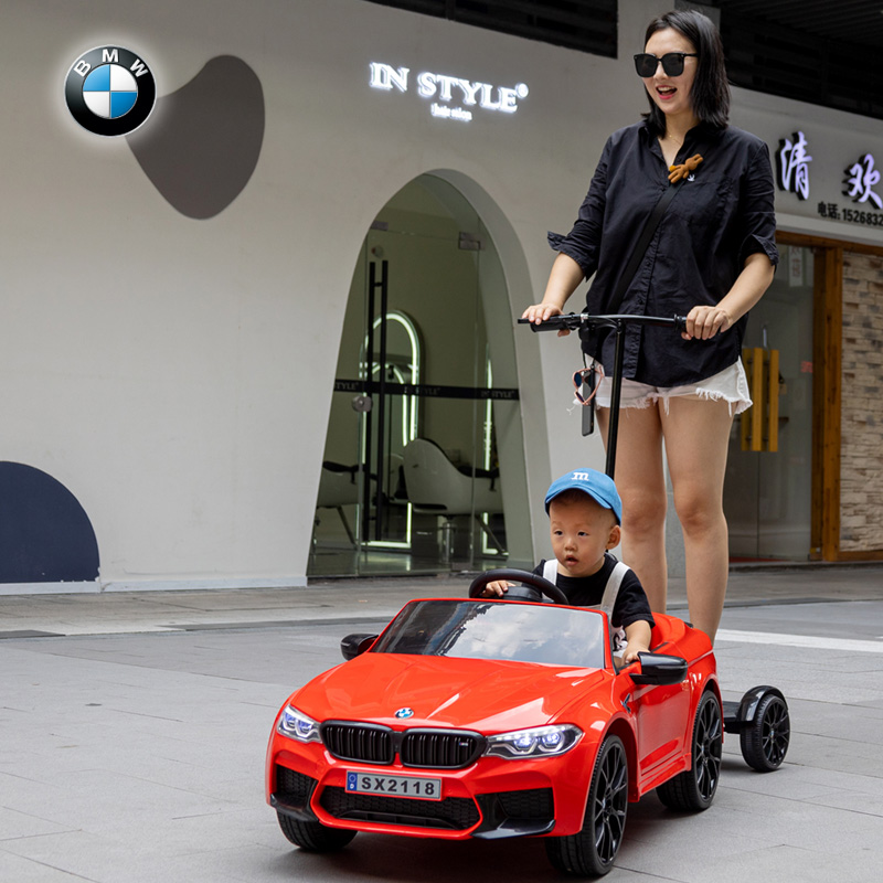 新款宝马四轮遥控玩具车可坐电动车 好来喜儿童电动车