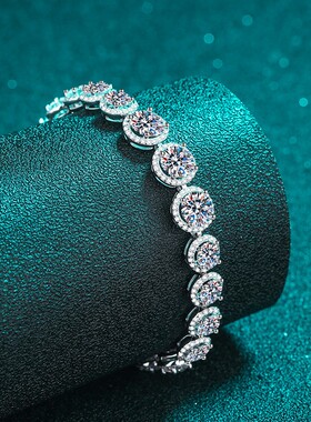 D色众包10克拉莫桑石豪华手镯