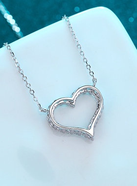 D色莫桑石爱心项链925纯银