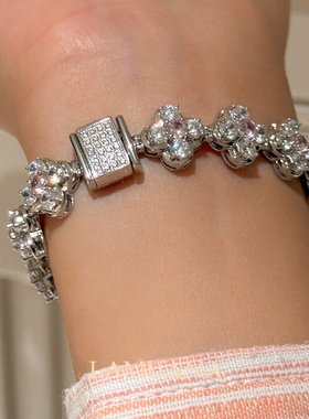 LAMUANA四叶草粉花系列爆闪轻奢高级感s925银手链礼物女88323