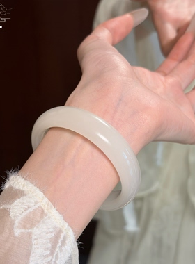 419～502【璐璐的玉器店】和田玉烟紫 白玉手镯