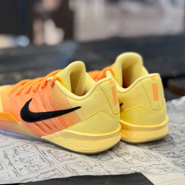 Sabrina3 Nike ເກີບບ້ວງທີ່ໃຊ້ໄດ້ຕໍ່າສຸດ