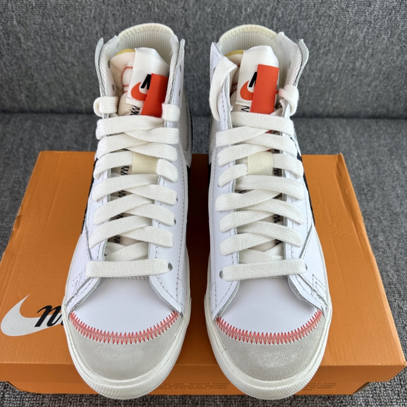 NIKE耐克 BLAZER MID 77 JUMBO 男开拓者高帮解构板鞋 DD3111-100 - 图1