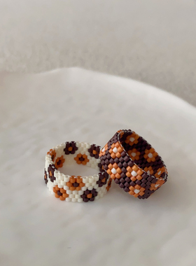 手作花园串珠戒指美拉德小众设计感手工编织花朵少女心百搭戒指女