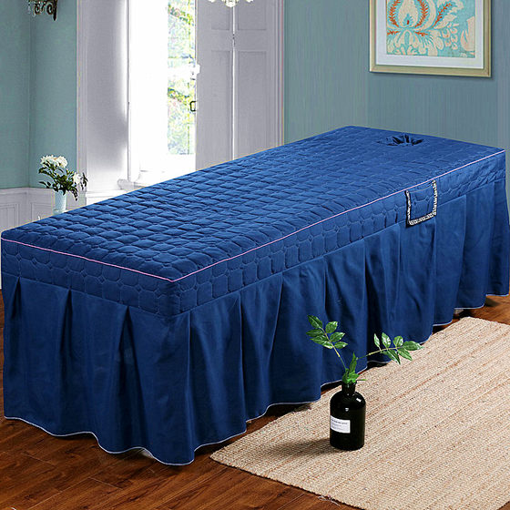 Beauty bedspread set with holes for massage therapy