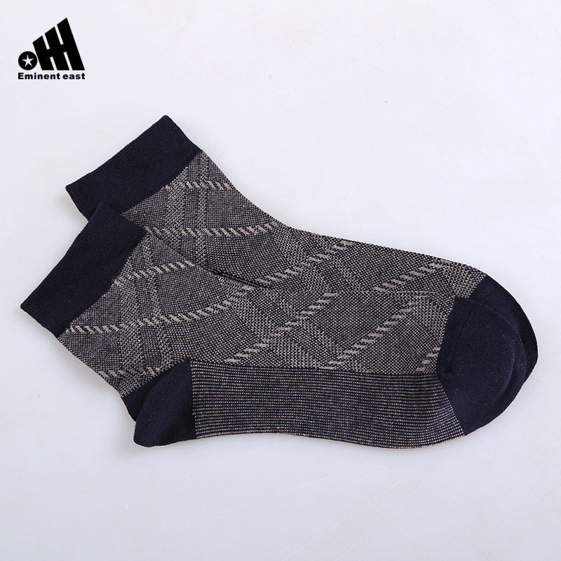 卓东大方格商务吸汗透气休闲皮鞋袜 eminenteast短袜/打底袜/丝袜/美腿袜
