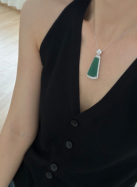 新中式s925纯银绿玛瑙无事牌项链女简约设计毛衣链满钻锁骨链礼物