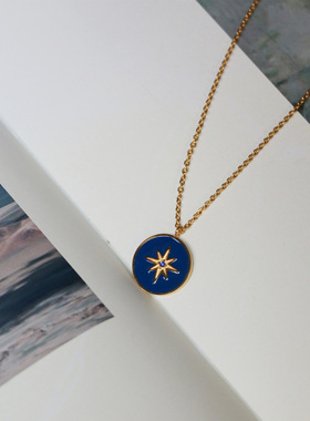 蓝色圆形钛钢18K金八芒星罗盘