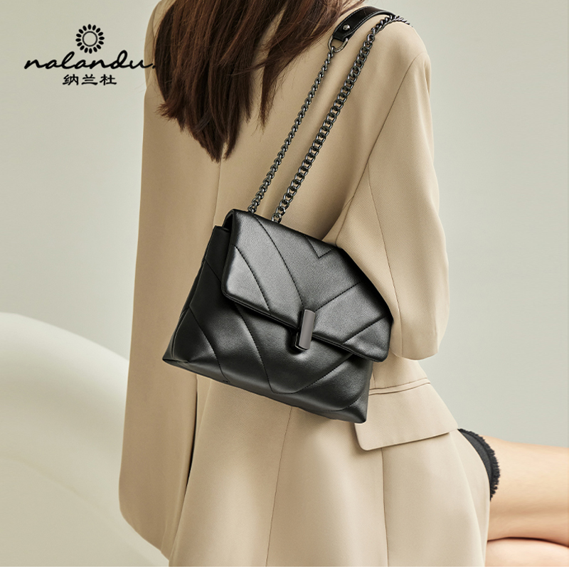 纳兰杜包包女2025新款冬真皮斜挎包女包链条包高级感黑色单肩方包,淘宝优惠券,粉丝福利购,淘宝优惠卷
