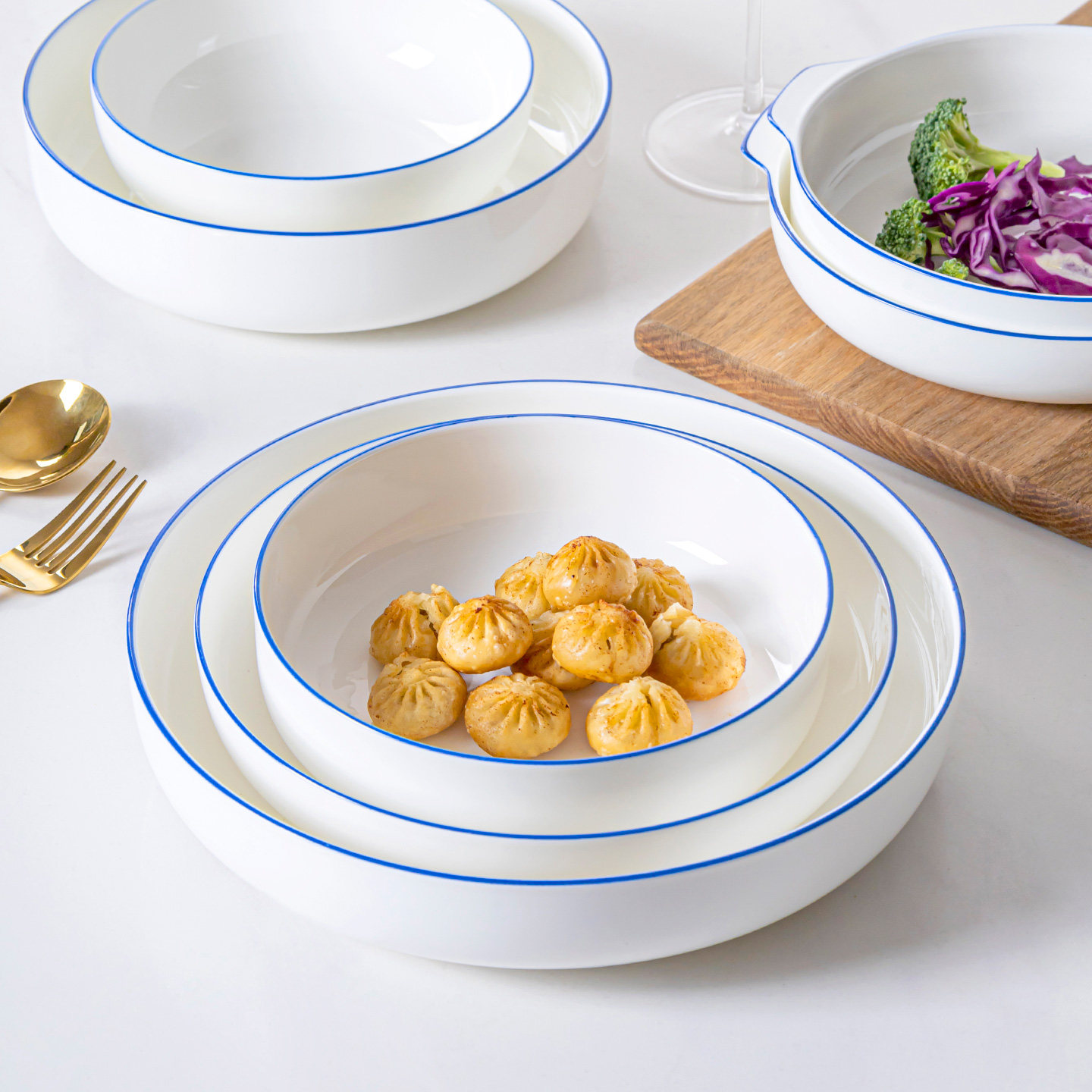 景德镇陶瓷窝盘深口盘子菜盘家用骨瓷餐具餐盘碟子北欧蓝边加深盘,淘宝优惠券,粉丝福利购,淘宝优惠卷